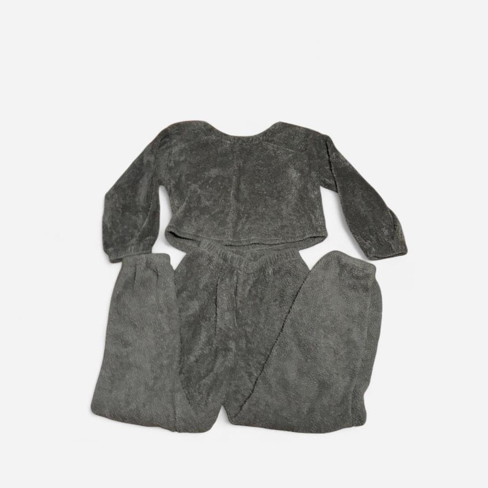 Cozy Gray Fuzzy Set